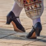 【外国の民話】世界各国の伝承物語が持つ魅力とは?子どもと楽しむおすすめ作品も紹介