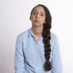 片頭痛はなぜ起こる?ズキズキ痛みのメカニズムと効果的な対処法を徹底解説